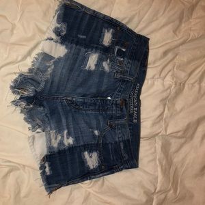 Two tone denim shorts